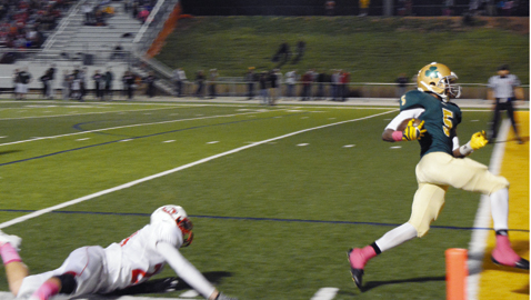 ‘Banged up’ Irish nab Senior Night win over Scott