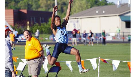 Fulton football foursome wins KIL 4×100 relay again