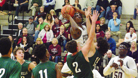 Roe’s points are big in Fulton’s state sectional win