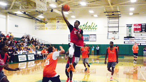 Tarwater returns home to play in summer hoops league