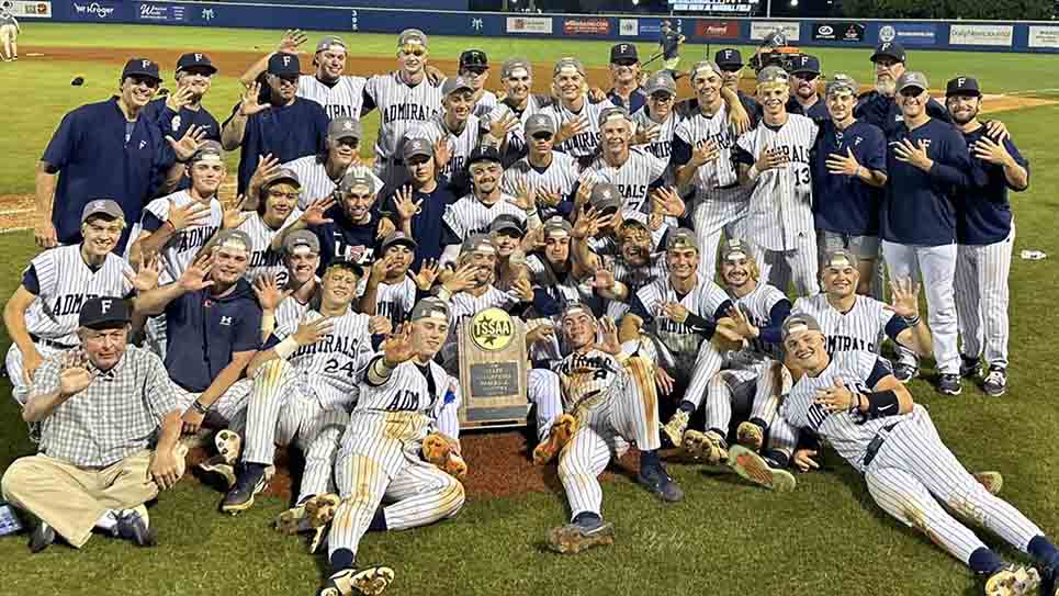 Matt Buckner goes out on top as Farragut wins third straight title