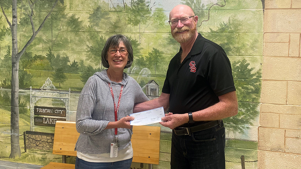 Weinhandl hikes to raise money for local cross country programs