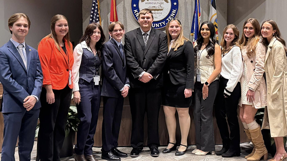 Junior Commissioners Sail Through Mock Meeting ‘Like Pros’