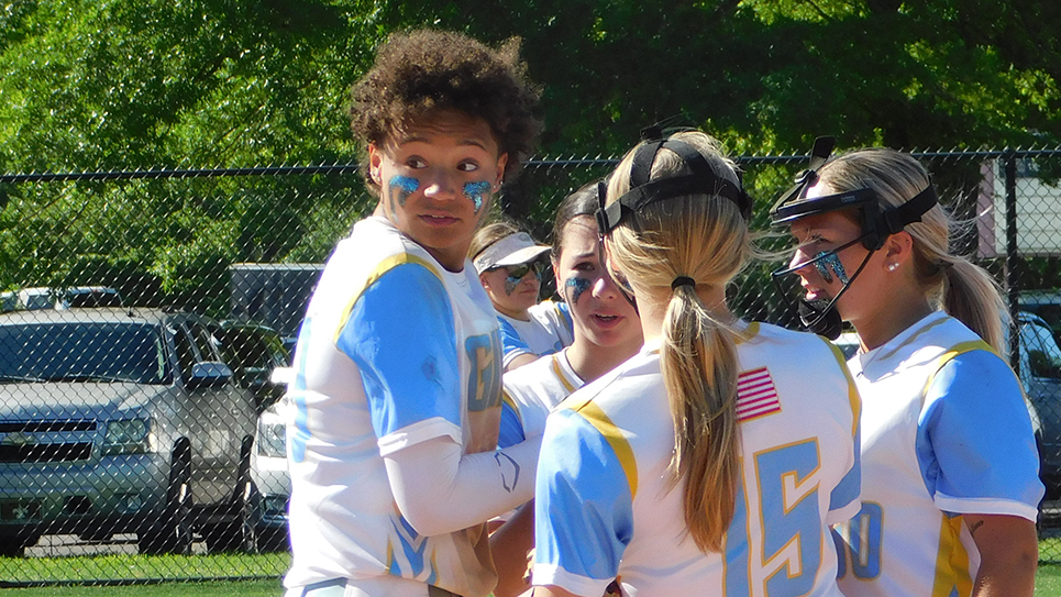 Malyiah impressive in three sports at Gibbs